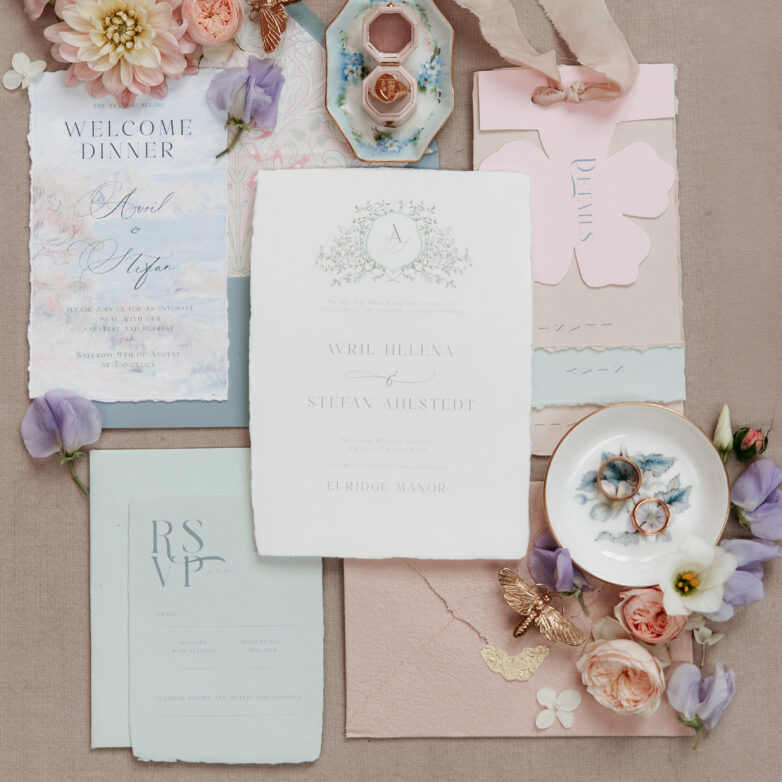 How to prepare your wedding details for picture perfect flatlays